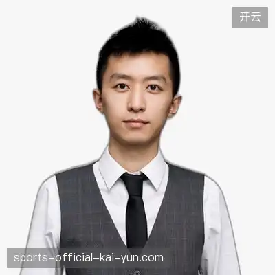 董翔翔