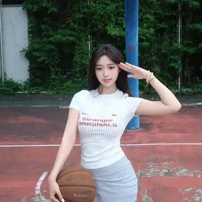 于建